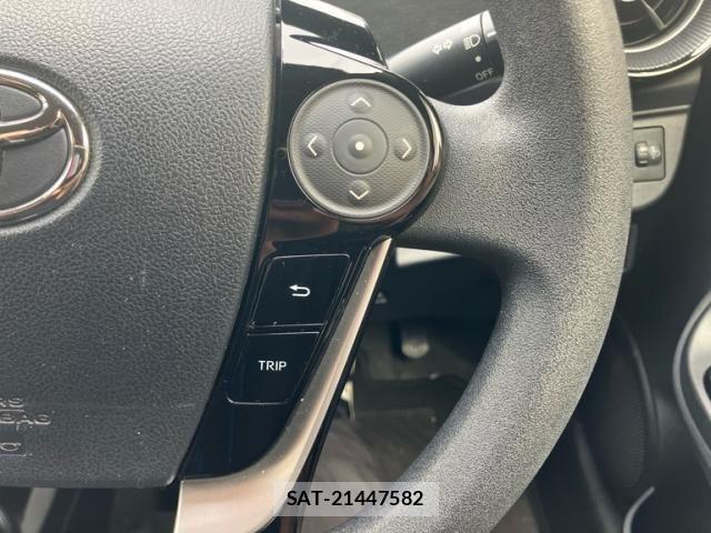 Toyota AQUA 2019-12 8657983-18