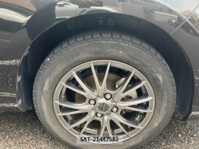 Toyota AQUA 2019-12 8657983-5