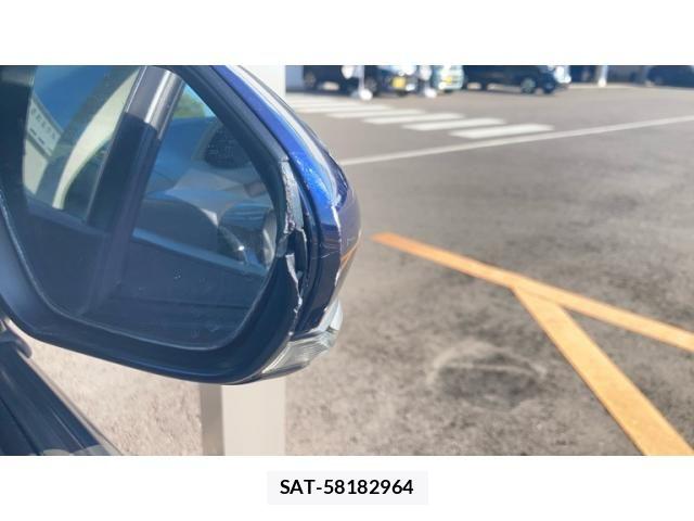 Toyota AQUA 2019-09 8657981-29