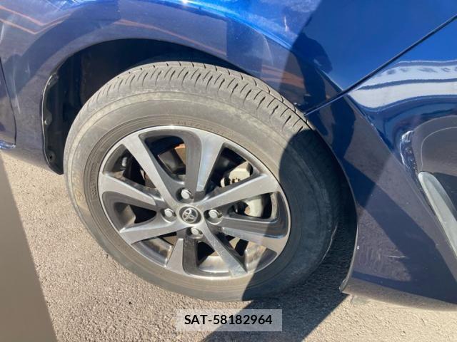 Toyota AQUA 2019-09 8657981-4