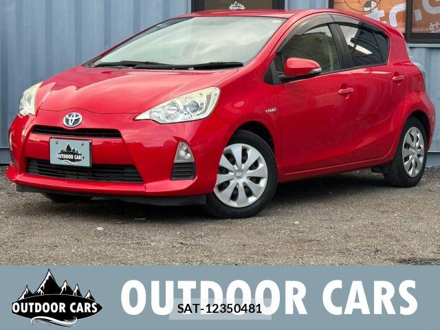 Toyota AQUA 2014-02 8658009-0