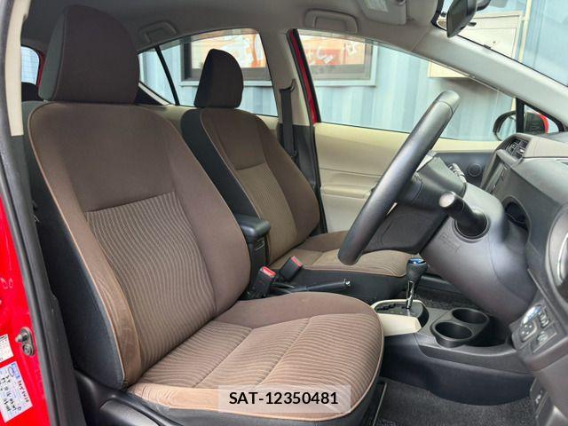 Toyota AQUA 2014-02 8658009-8
