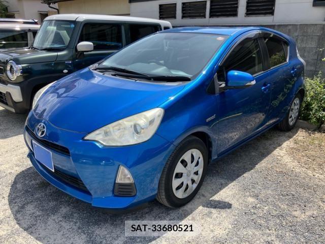 Toyota AQUA 2013-09 8658023-0