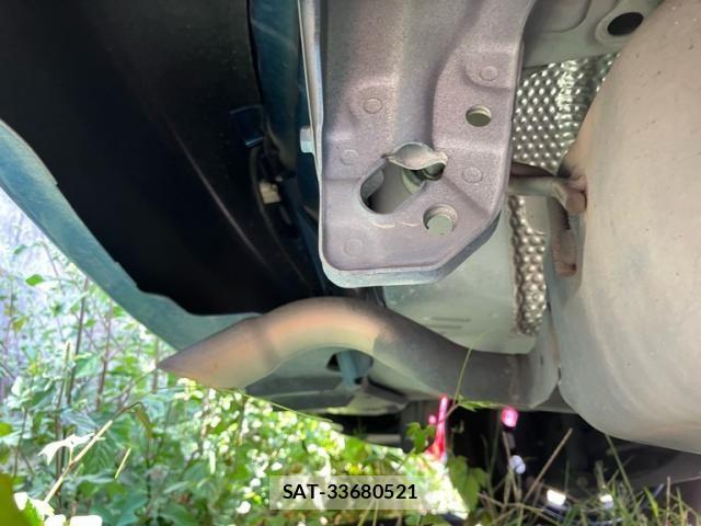 Toyota AQUA 2013-09 8658023-9