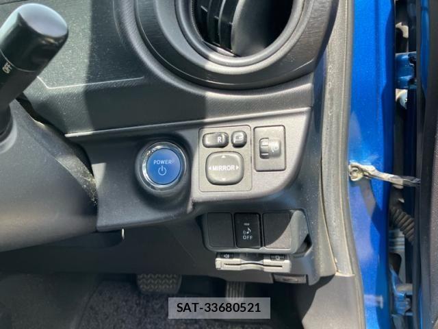 Toyota AQUA 2013-09 8658023-16