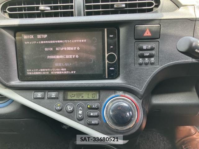 Toyota AQUA 2013-09 8658023-18