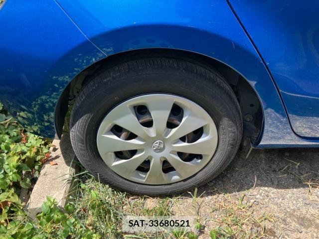 Toyota AQUA 2013-09 8658023-5