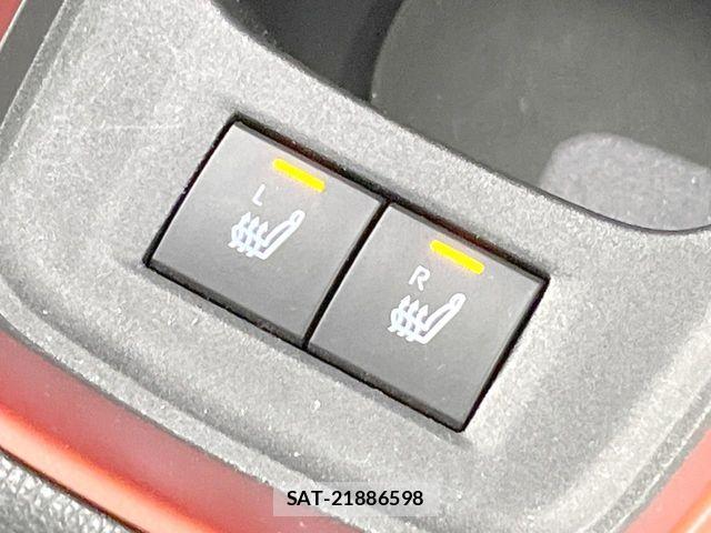 Toyota AQUA 2023-03 8657964-6