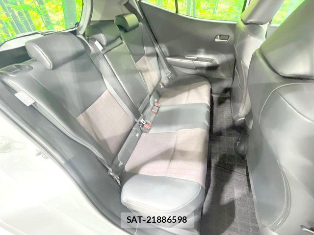 Toyota AQUA 2023-03 8657964-8
