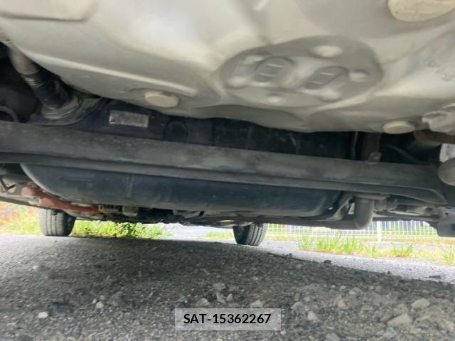 Toyota AQUA 2013-01 8658019-11