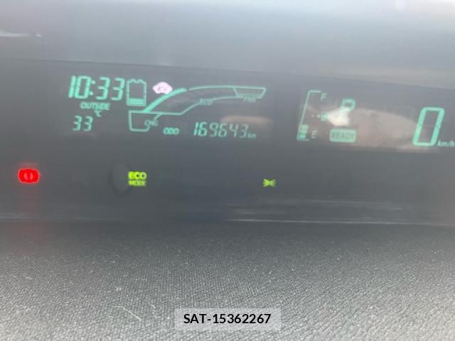Toyota AQUA 2013-01 8658019-17