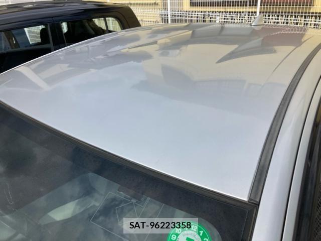 Toyota AQUA 2017-07 8658002-9