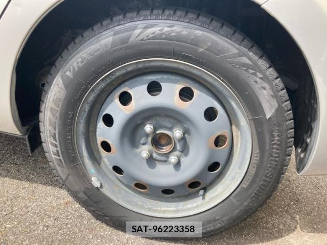 Toyota AQUA 2017-07 8658002-6