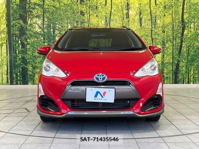 Toyota AQUA 2015-09 8657993-13