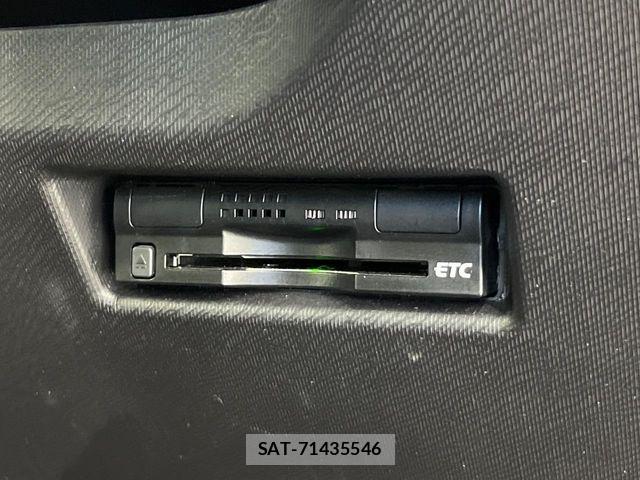 Toyota AQUA 2015-09 8657993-6