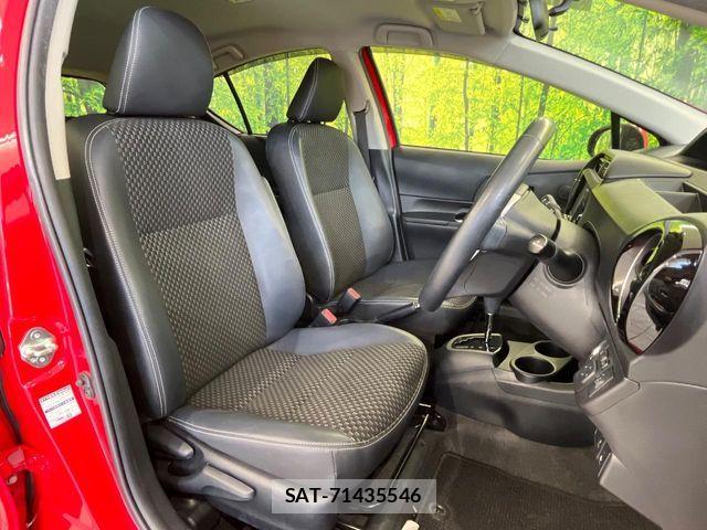 Toyota AQUA 2015-09 8657993-7