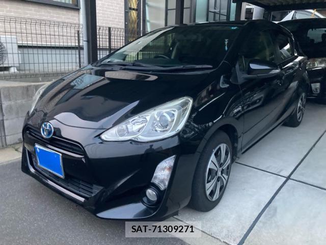 Toyota AQUA 2015-03 8658007-0