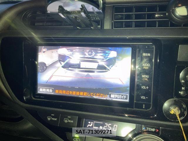 Toyota AQUA 2015-03 8658007-19