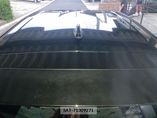 Toyota AQUA 2015-03 8658007-4