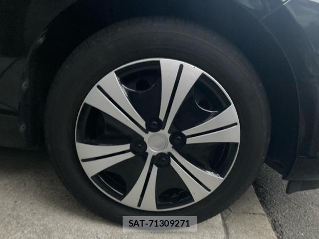 Toyota AQUA 2015-03 8658007-6