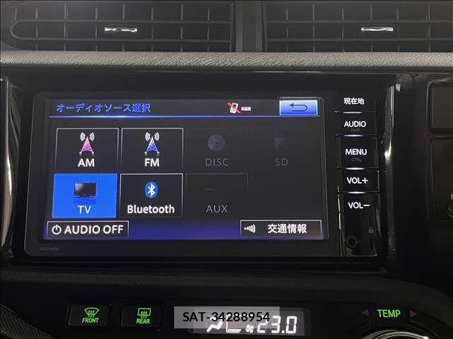 Toyota AQUA 2016-07 8657970-15