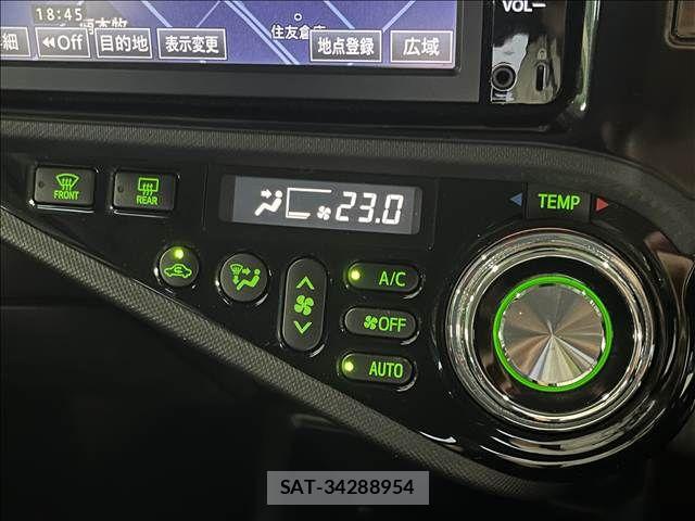 Toyota AQUA 2016-07 8657970-18