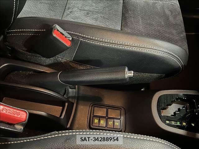 Toyota AQUA 2016-07 8657970-20