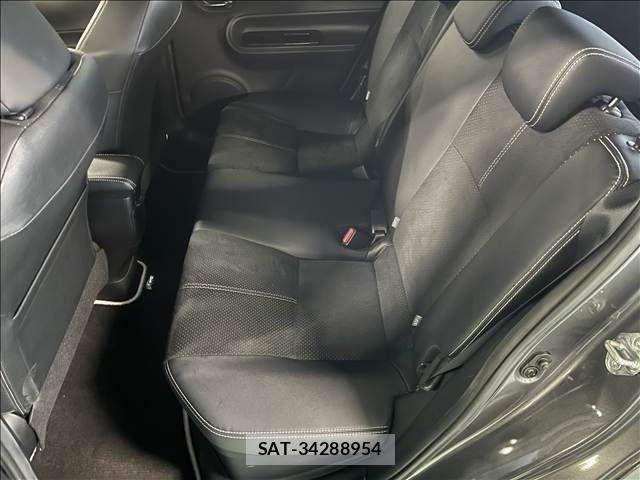 Toyota AQUA 2016-07 8657970-8
