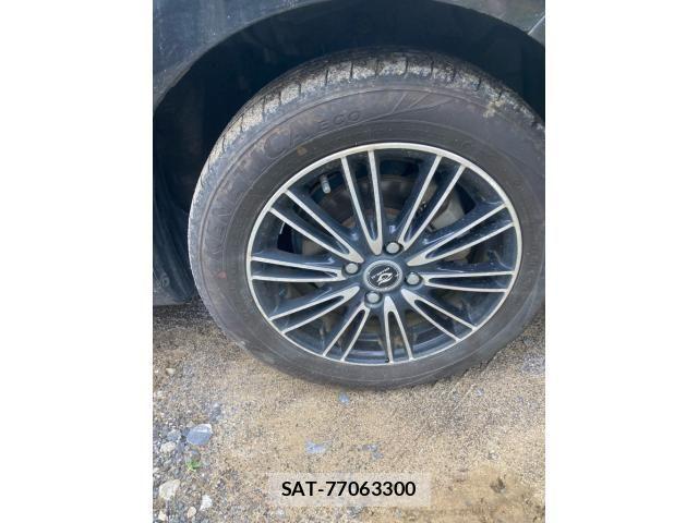 Toyota AQUA 2018-03 8657995-3