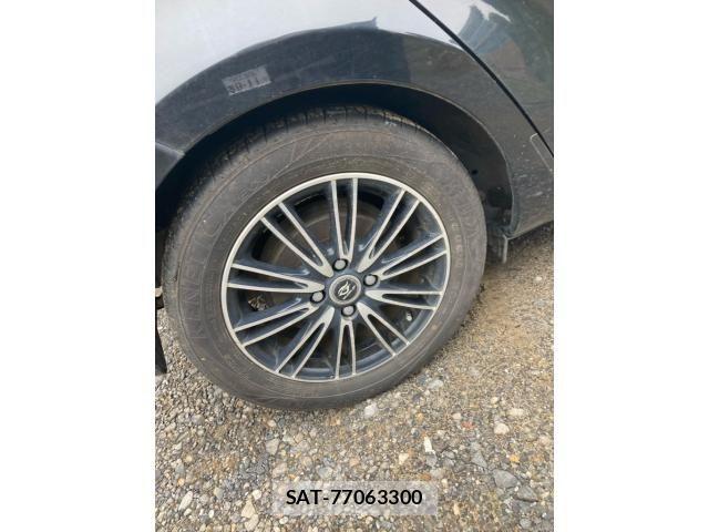 Toyota AQUA 2018-03 8657995-4