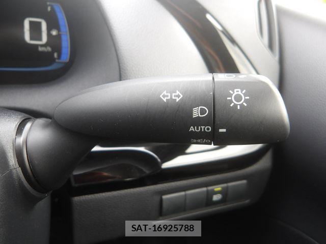 Toyota AQUA 2023-07 8665791-16