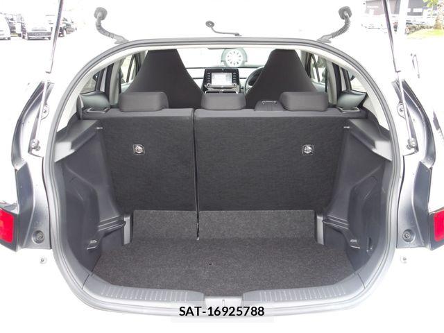 Toyota AQUA 2023-07 8665791-19