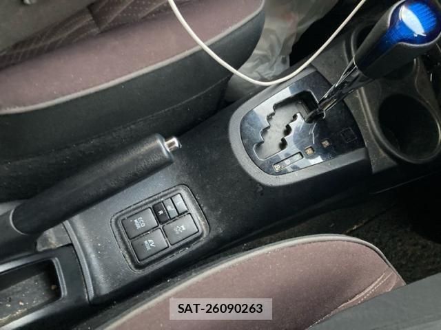 Toyota AQUA 2015-03 8658018-18