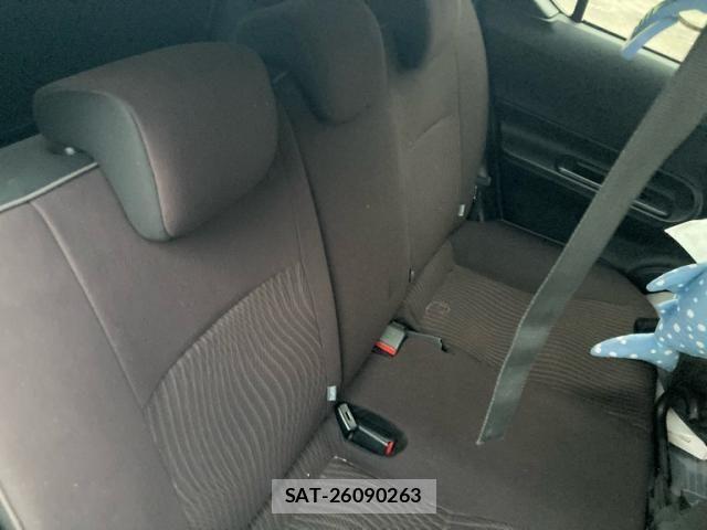 Toyota AQUA 2015-03 8658018-8