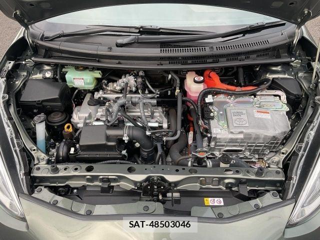 Toyota AQUA 2018-10 8657967-14