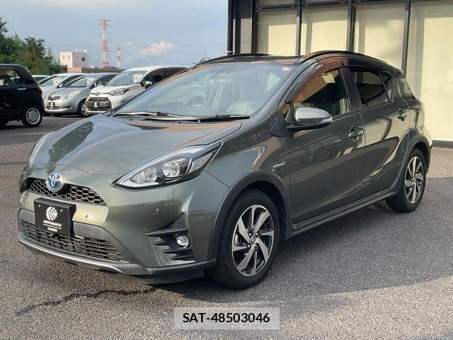 Toyota AQUA 2018-10 8657967-5