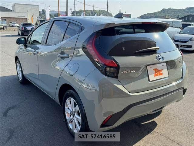 Toyota AQUA 2024-01 8665788-12