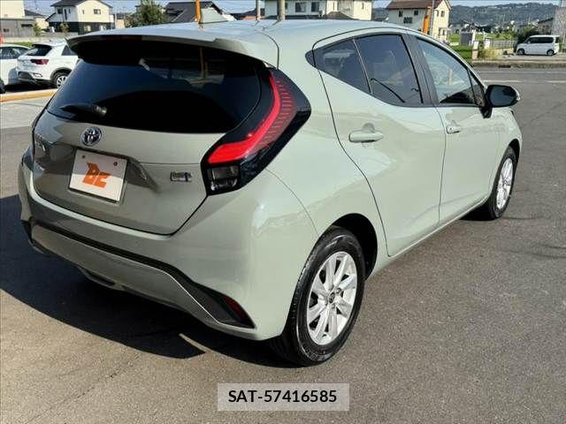 Toyota AQUA 2024-01 8665788-14