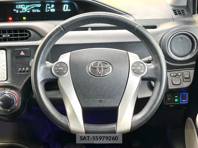 Toyota AQUA 2014-04 8657985-10