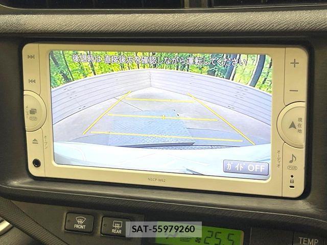 Toyota AQUA 2014-04 8657985-3
