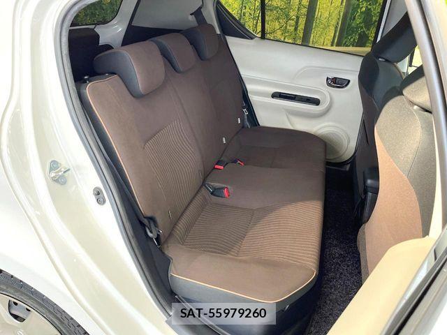 Toyota AQUA 2014-04 8657985-8
