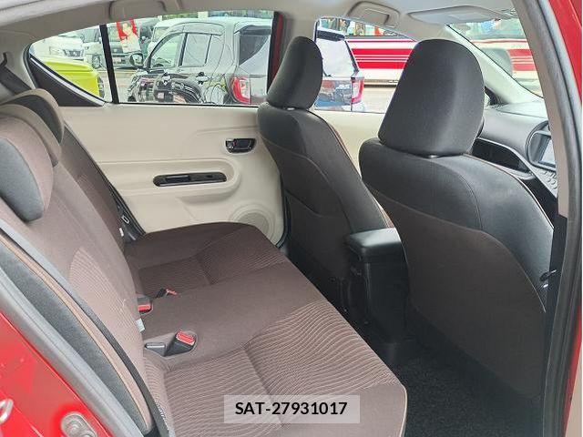 Toyota AQUA 2012-04 8658004-10
