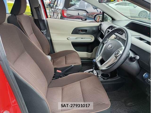 Toyota AQUA 2012-04 8658004-23