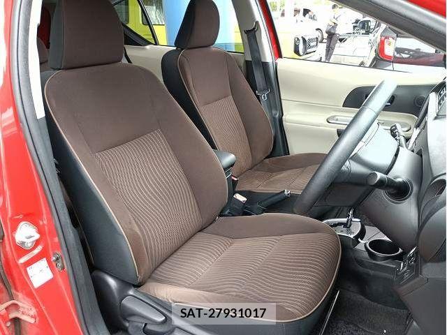 Toyota AQUA 2012-04 8658004-24