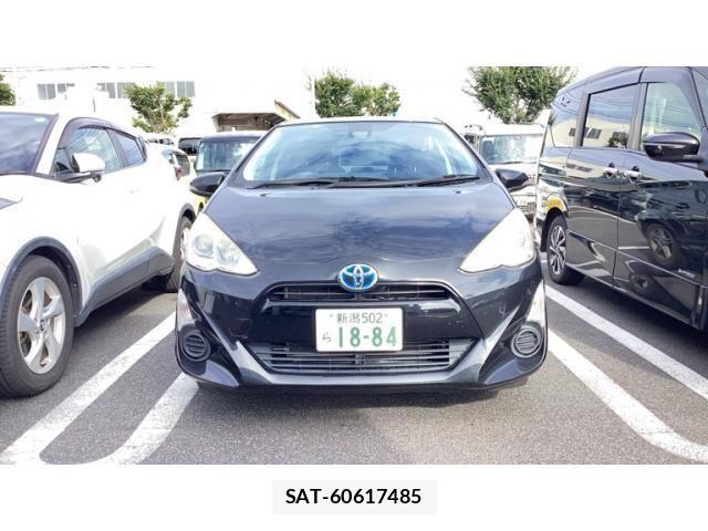 Toyota AQUA 2016-09 8658012-0