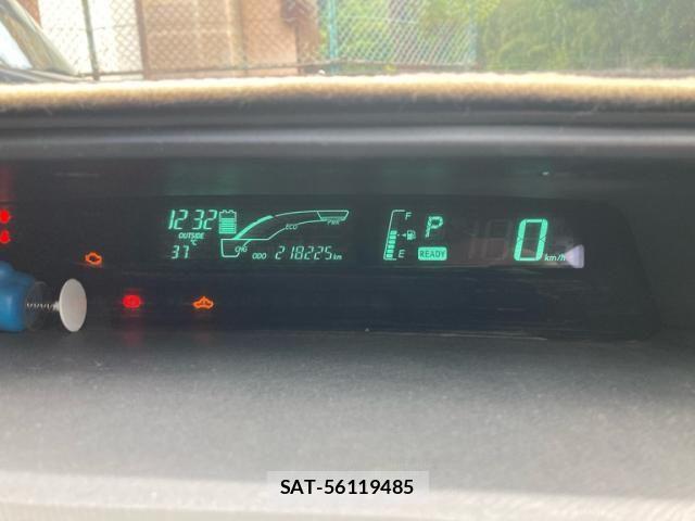 Toyota AQUA 2013-10 8665808-22
