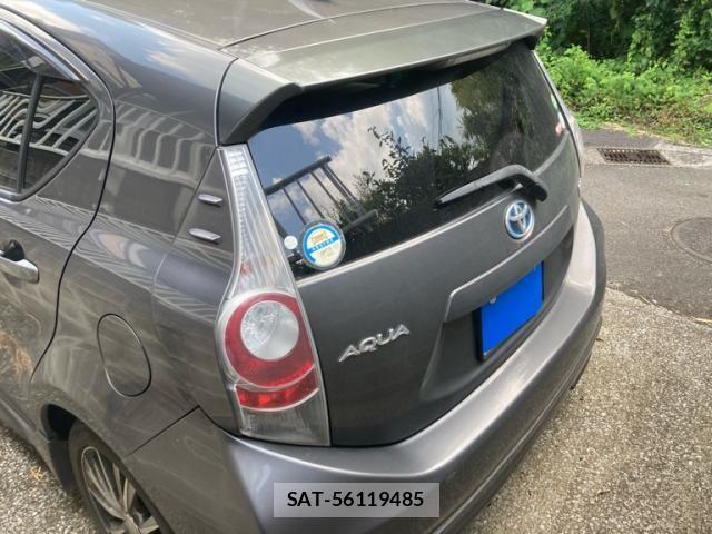 Toyota AQUA 2013-10 8665808-4