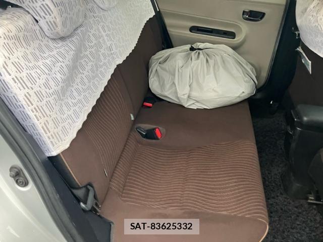 Toyota AQUA 2012-11 8657994-9
