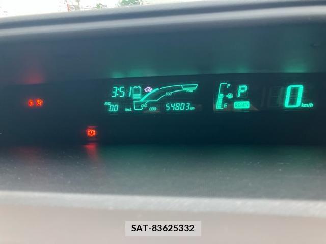 Toyota AQUA 2012-11 8657994-16