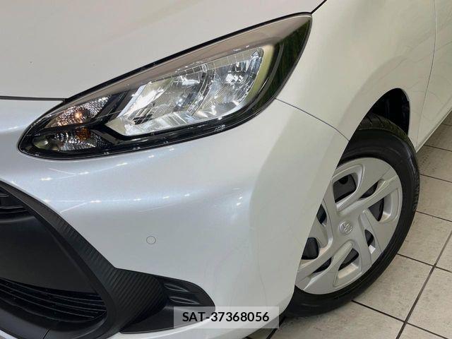 Toyota AQUA 2022-09 8657968-11